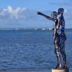 Sculptures disponibles à la vente , Tel 06 13 19 98 87 ,Visite sur Arès 33740